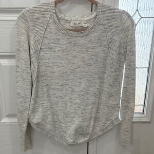 RD Style Gray Crew Neck Sweater